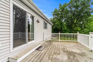 51 Rockland Rd, Weare, NH 03281 - Photo 36