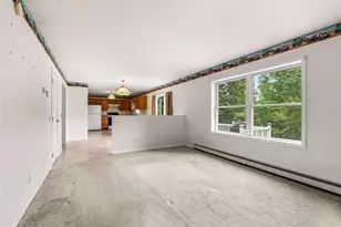51 Rockland Rd, Weare, NH 03281 - Photo 14