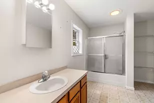 51 Rockland Rd, Weare, NH 03281 - Photo 26
