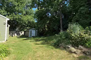 48 McIntyre Court, Manchester, NH 03104 - Photo 2