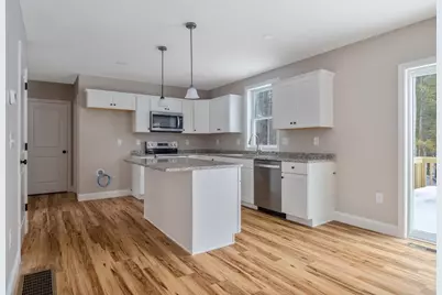 118 Mills Shore Drive, Hampstead, NH 03841 - Photo 6
