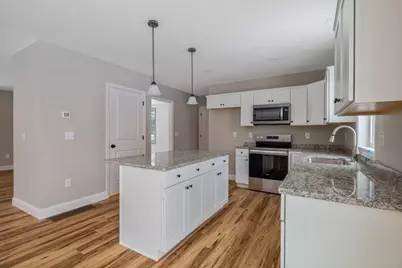 118 Mills Shore Drive, Hampstead, NH 03841 - Photo 8