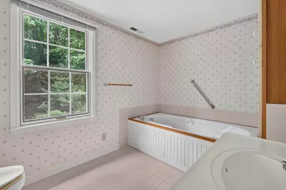 28 Buttonwood Road, Bedford, NH 03110 - Photo 24