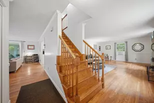 47 Beaver Ln, Bedford, NH 03110 - Photo 6