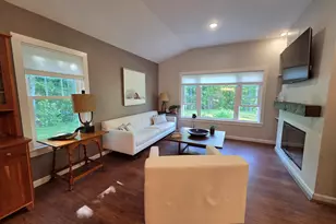 446 Edgemont Rd, Sunapee, NH 03782 - Photo 18