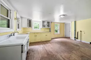 222 Old Cherry Mountain Rd, Jefferson, NH 03583 - Photo 12