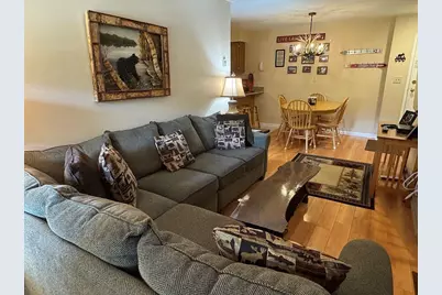 227 Main Street #320, Lincoln, NH 03251 - Photo 2