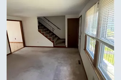18 Bluestone Drive, Nashua, NH 03060 - Photo 4