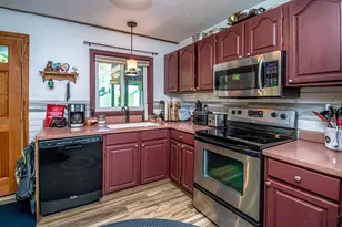 1014 West Side Rd, Conway, NH 03818 - Photo 8