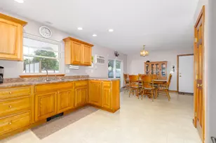 71 James St, Charlestown, NH 03603 - Photo 16