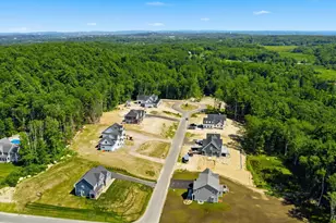 17 Newbury Rd, Pelham, NH 03076 - Photo 52