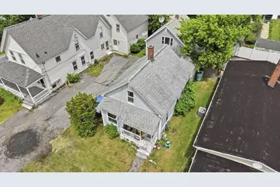 10 Birch Street, Derry, NH 03038 - Photo 10