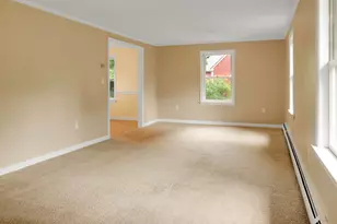 2 Queensway Cir, Nashua, NH 03062 - Photo 16