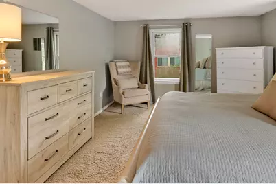2 Queensway Circle, Nashua, NH 03062 - Photo 20