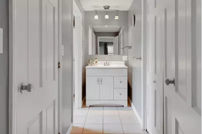 2 Queensway Circle, Nashua, NH 03062 - Photo 22