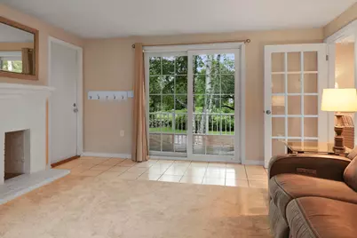 2 Queensway Circle, Nashua, NH 03062 - Photo 6