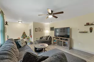 221 Webster Rd, Conway, NH 03813 - Photo 6