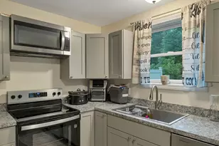 221 Webster Rd, Conway, NH 03813 - Photo 10
