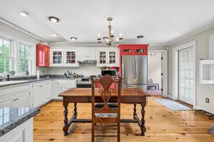 6 Evergreen Dr, Gorham, NH 03581 - Photo 6