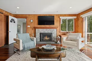 81 Old Hubbard Rd, Meredith, NH 03253 - Photo 10