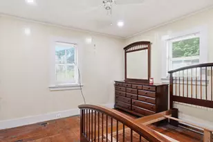 625 Douglas St, Manchester, NH 03102 - Photo 8