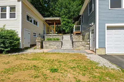 625 Douglas Street, Manchester, NH 03102 - Photo 4