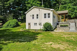 625 Douglas St, Manchester, NH 03102 - Photo 2