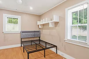 625 Douglas St, Manchester, NH 03102 - Photo 6