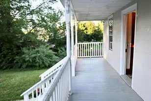 15 Warren Ave, Goffstown, NH 03045 - Photo 14