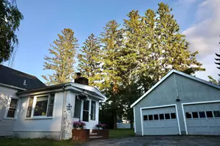15 Warren Ave, Goffstown, NH 03045 - Photo 4