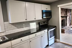 15 Warren Ave, Goffstown, NH 03045 - Photo 6