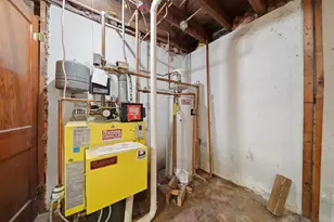 19 Carroll St, Nashua, NH 03063 - Photo 22
