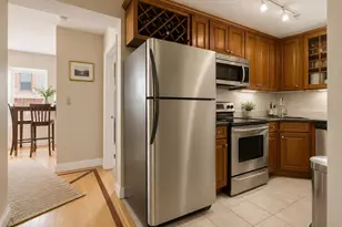 90 Fleet St, Portsmouth, NH 03801 - Photo 4