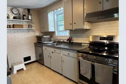 617 Colonial Drive, Portsmouth, NH 03801 - Photo 20