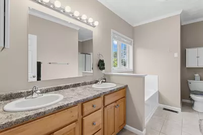 28 Saint Andrews Way, Londonderry, NH 03053 - Photo 22