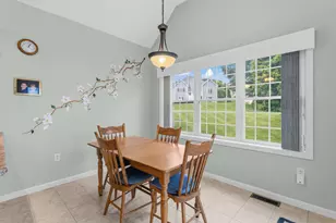28 St Andrews Way, Londonderry, NH 03053 - Photo 14