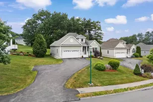 28 St Andrews Way, Londonderry, NH 03053 - Photo 1