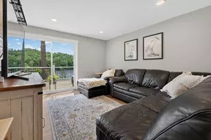 294 Reservoir Dr, Weare, NH 03281 - Photo 26