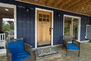 294 Reservoir Dr, Weare, NH 03281 - Photo 2