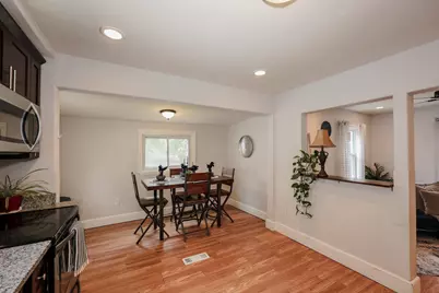 258 Belmont Street, Manchester, NH 03103 - Photo 8