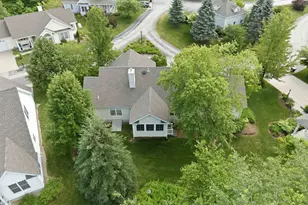9 Windchime Dr, Bow, NH 03304 - Photo 6