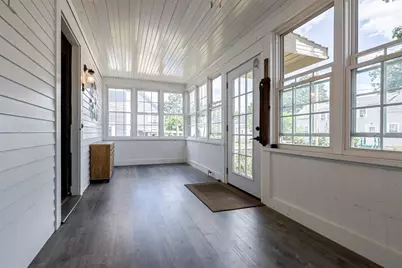 8 Grove Street, Concord, NH 03301 - Photo 2