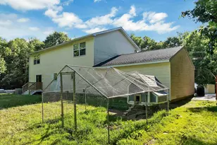 270 Lockes Hill Rd, Epsom, NH 03234 - Photo 10