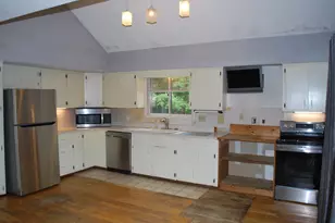 43 Camelot Dr, Bedford, NH 03110 - Photo 26