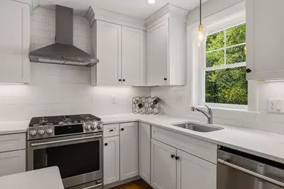293 Peverly Hill Road #2, Portsmouth, NH 03801 - Photo 4