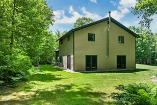 539 N Main St, Wolfeboro, NH 03894 - Photo 48