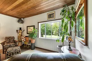 539 N Main St, Wolfeboro, NH 03894 - Photo 22
