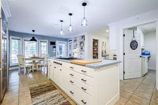 129 Sherburne St, Manchester, NH 03104 - Photo 8