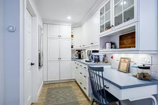 129 Sherburne St, Manchester, NH 03104 - Photo 10