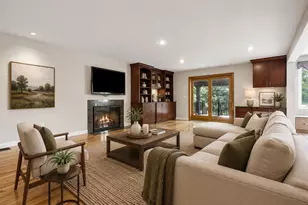54 Crestwood Dr, Hollis, NH 03049 - Photo 8